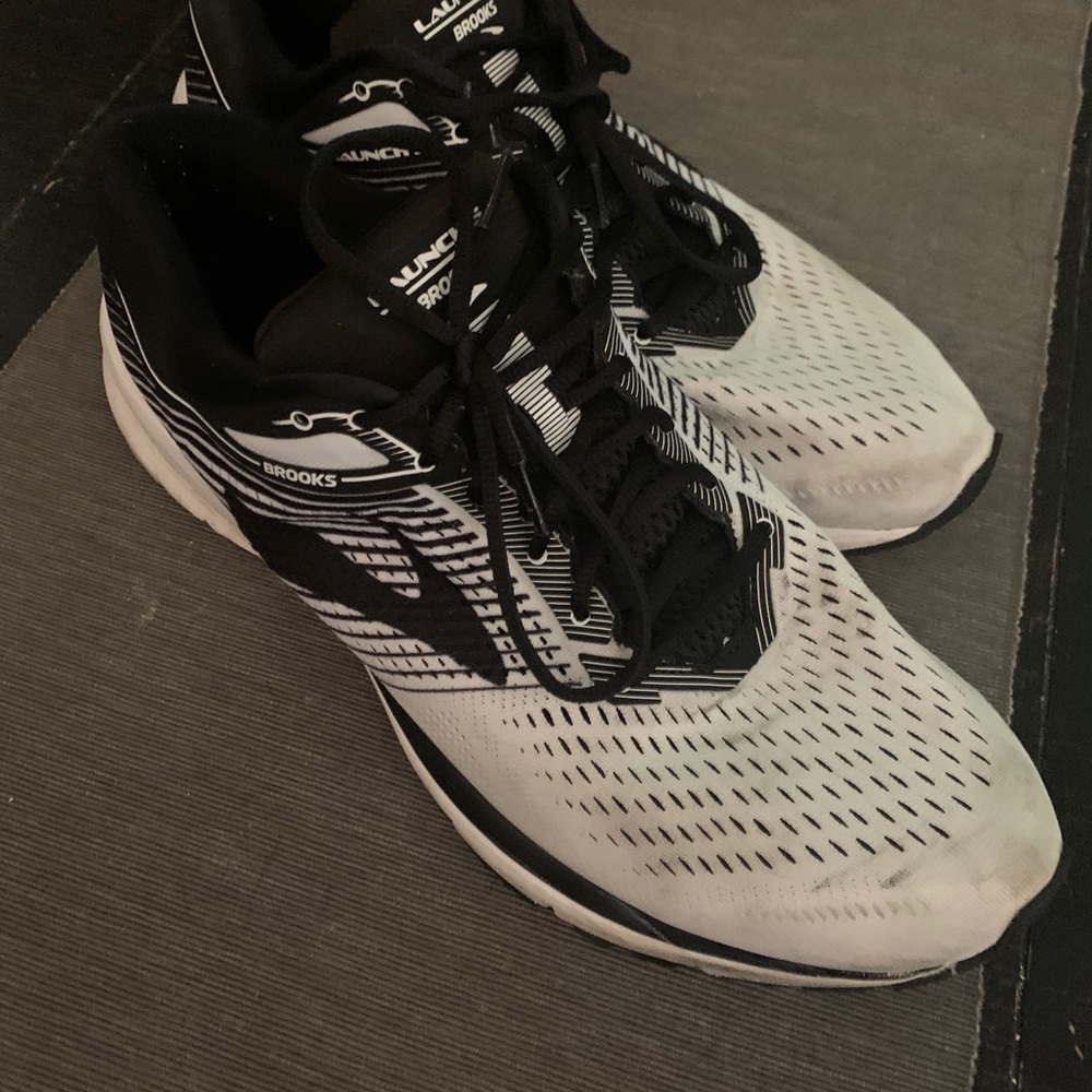 Men’s Brooks Launch 5